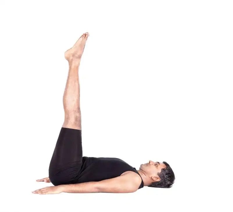 Uttana padhasana Raised toe pose #yoga #gnaniyoga #fitness #weightloss
