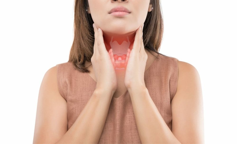 causes of thyroid in females